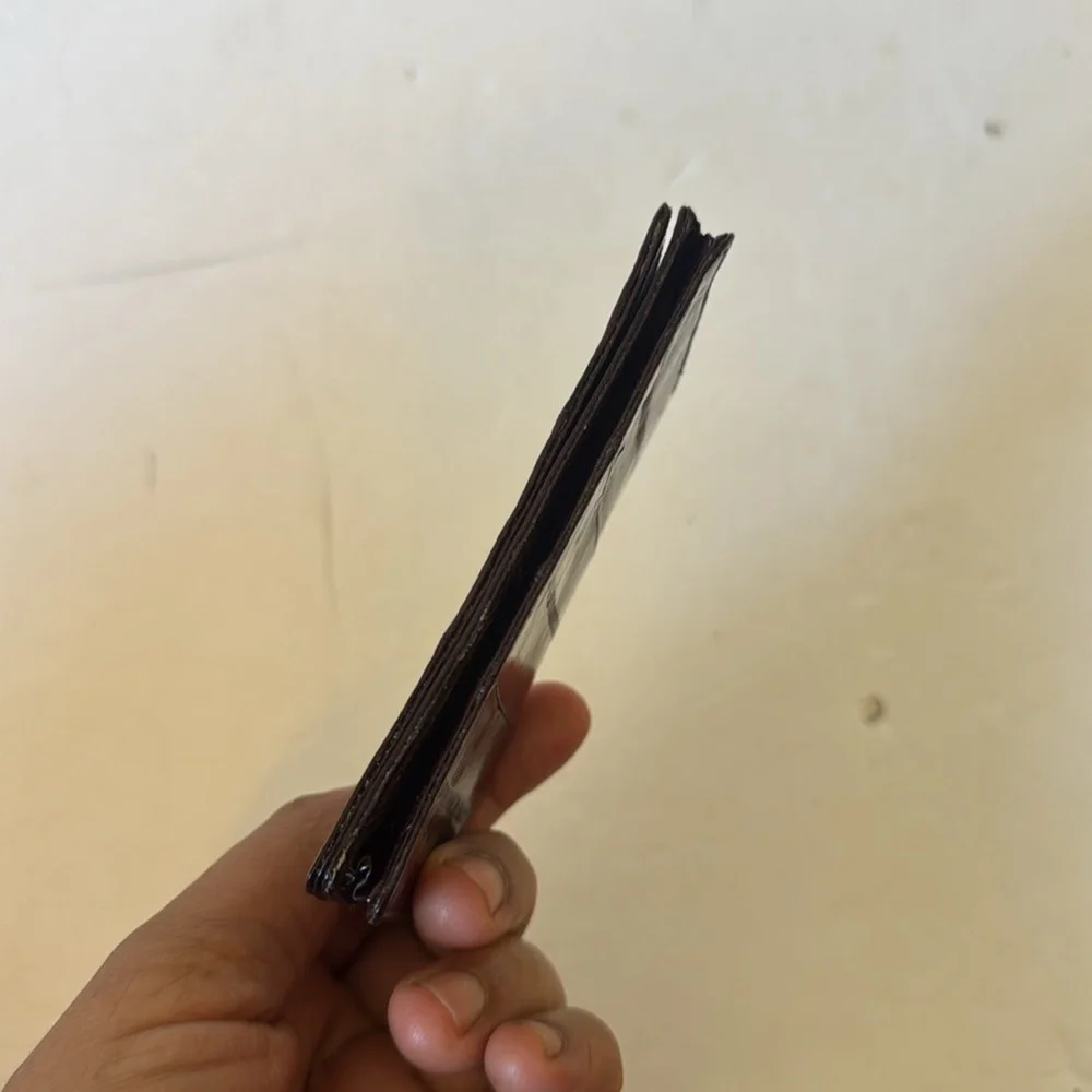 Eel skin made in Korea wallet